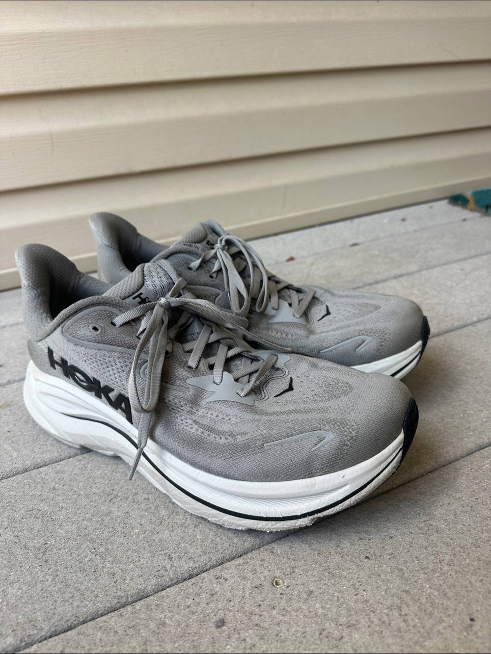 Hoka Bondi 12.5US Gray Lace-Up Running Shoes